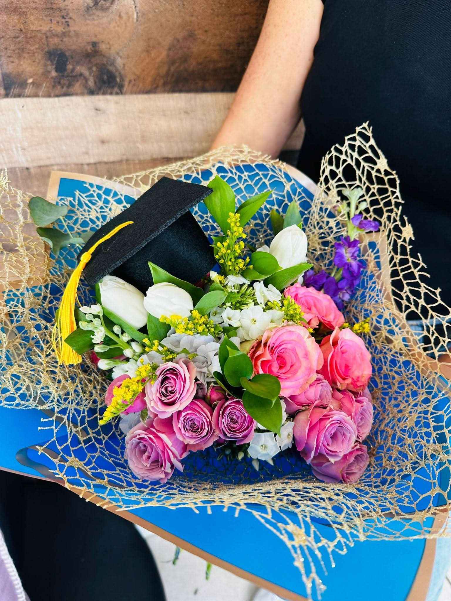 Grad Bouquet